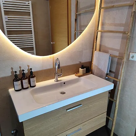 Vista Mare By Oikies Apartamento Neo Epivates