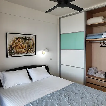 Vista Mare By Oikies Apartamento Neo Epivates